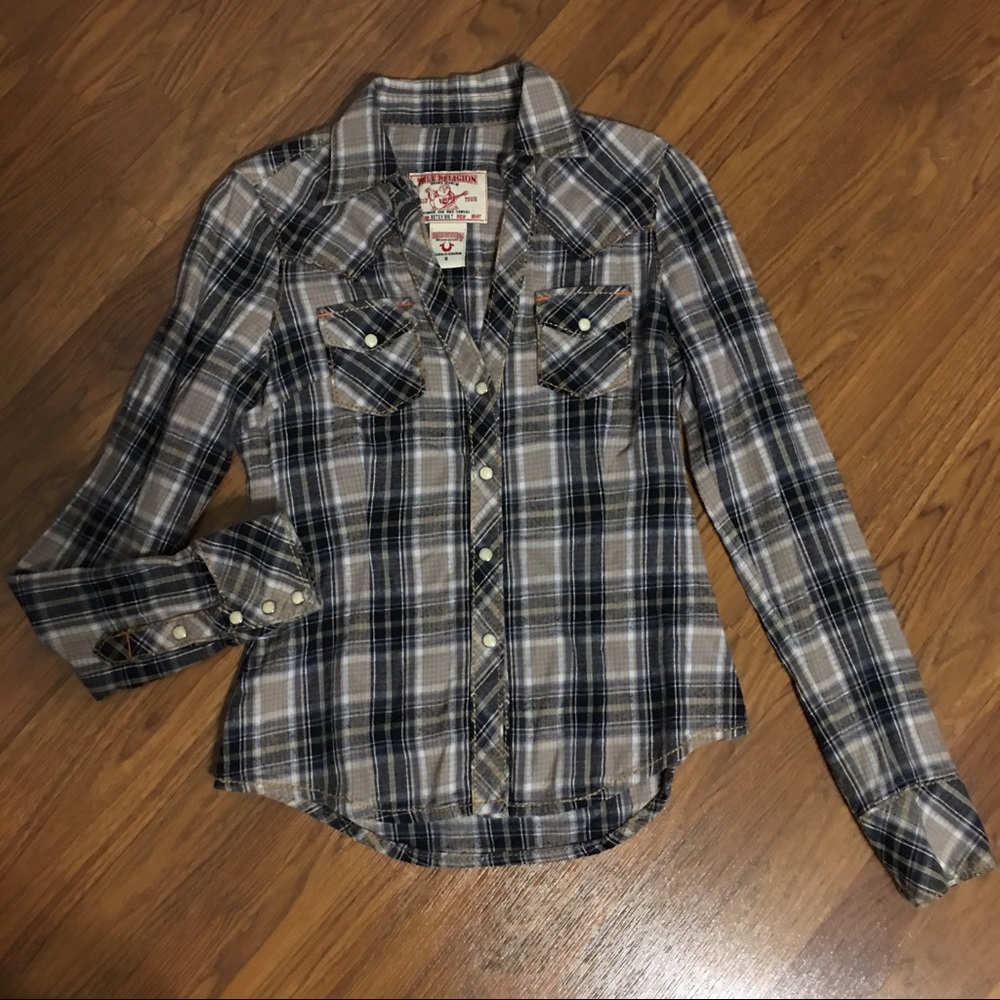 True Religion shirt size small - Picture 3 of 5